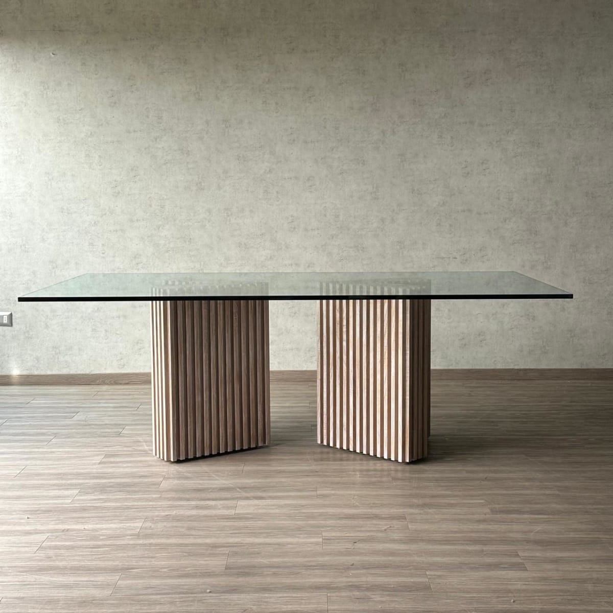 Mesa de comedor Arrow
