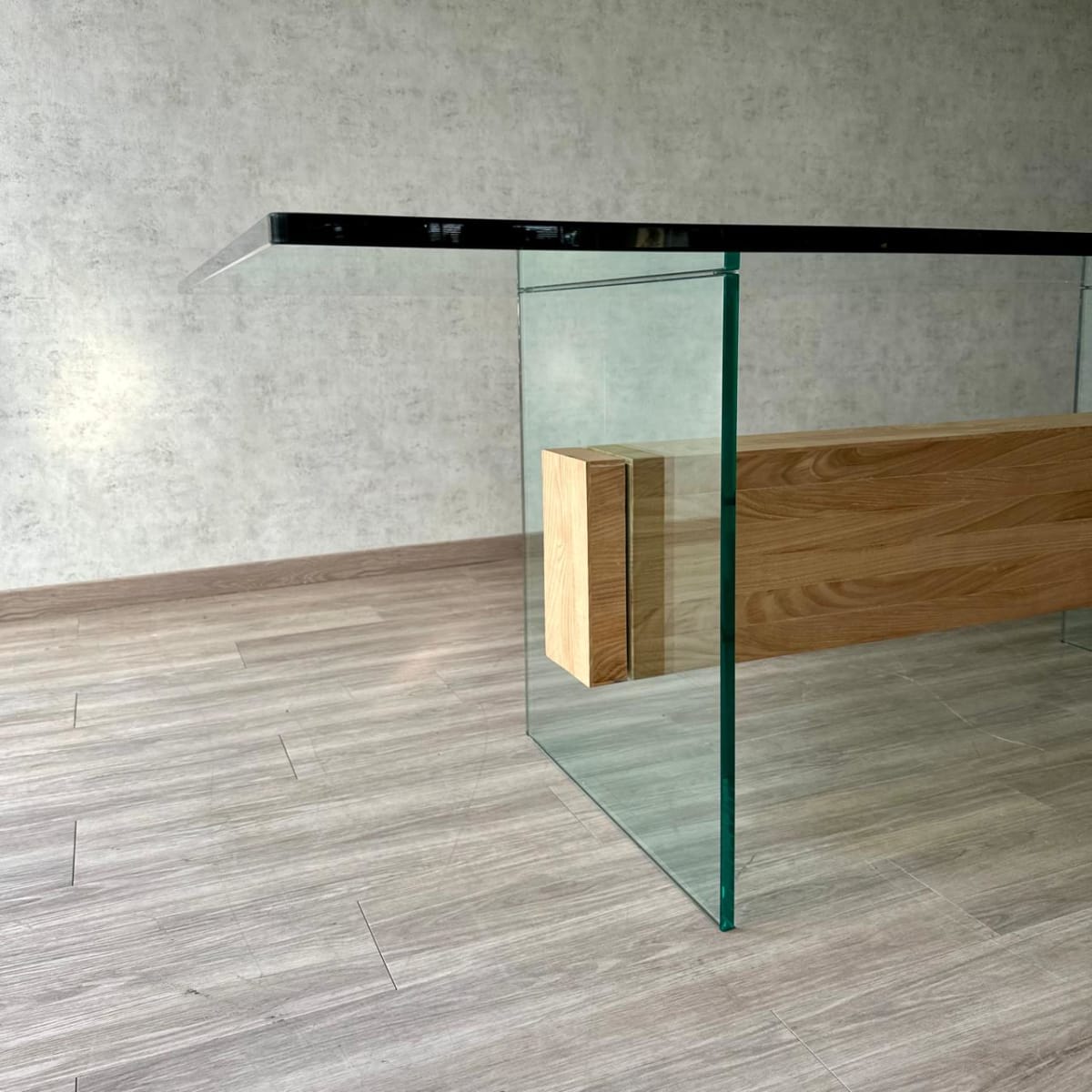 Mesa de comedor travesaño