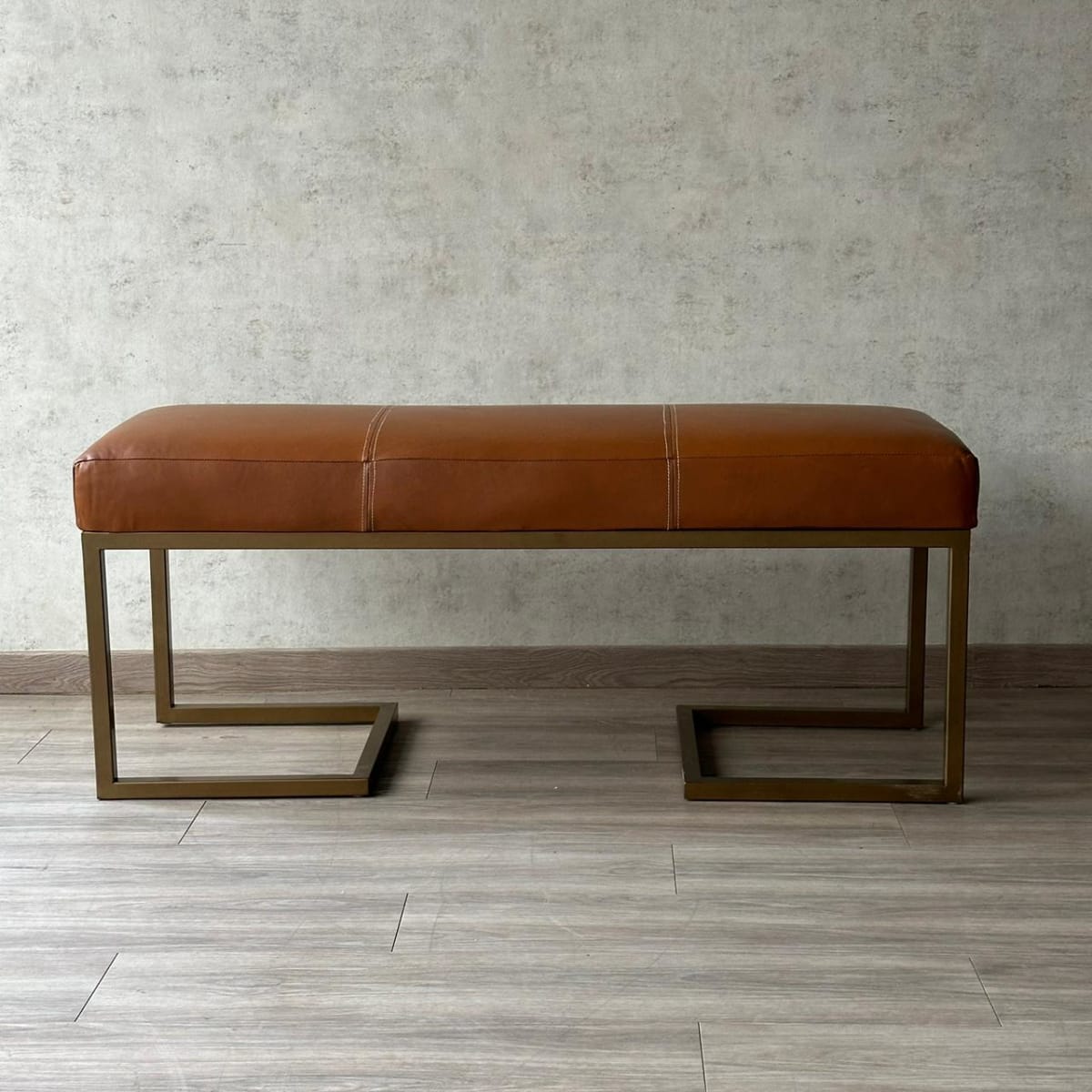 Banqueta cubo Cuero