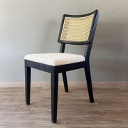 Silla Be Black