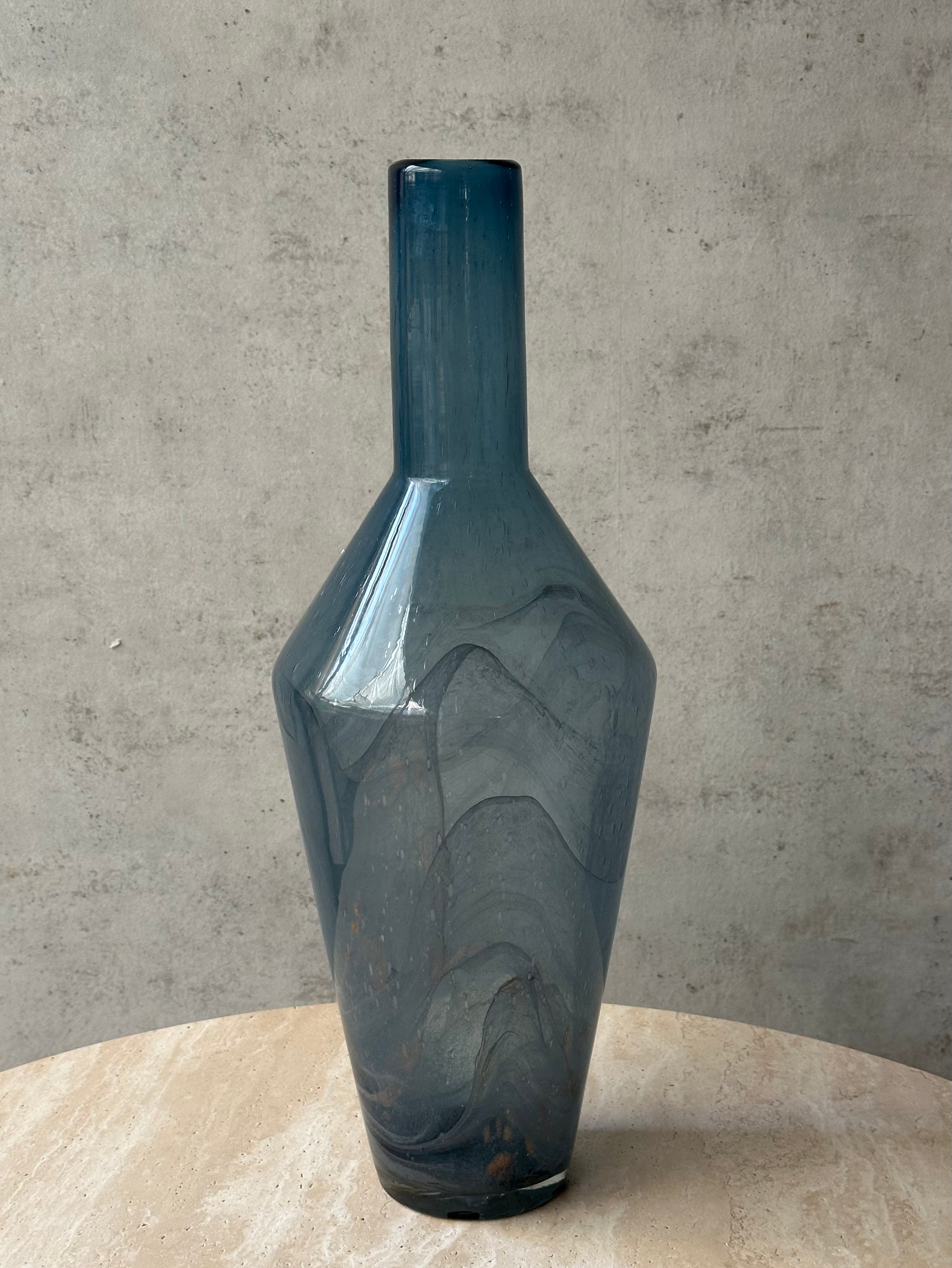 Vasija Elegant Grey L