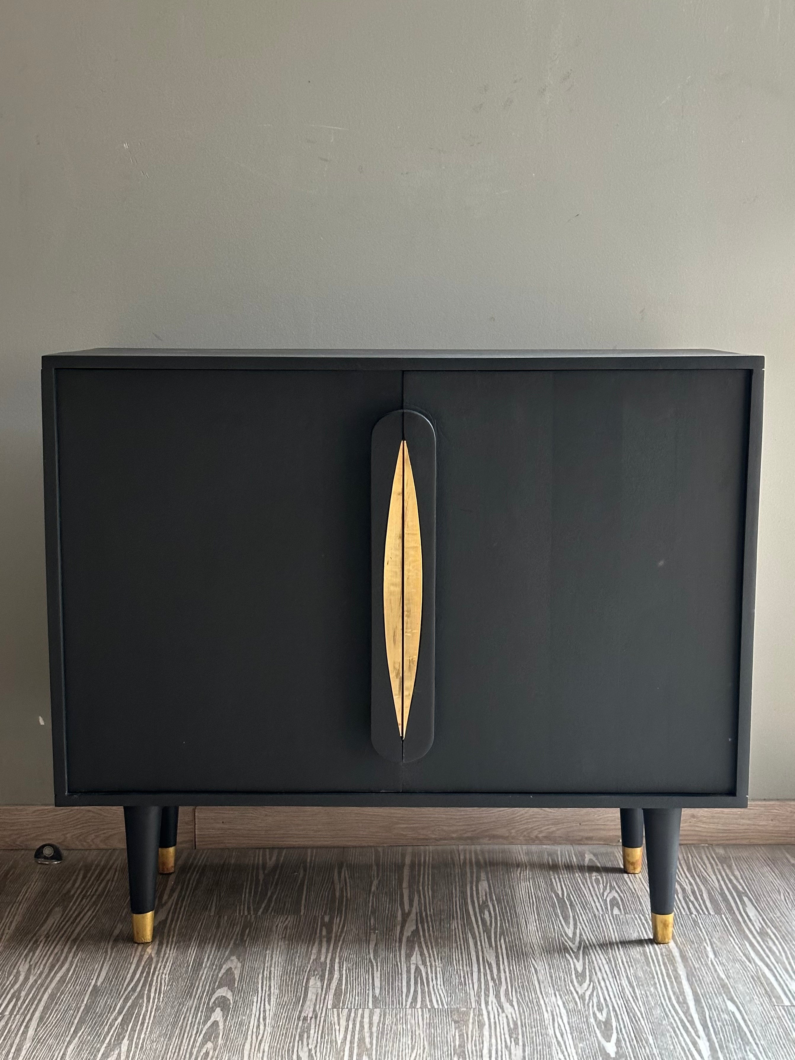 Cabinet Elegant Black