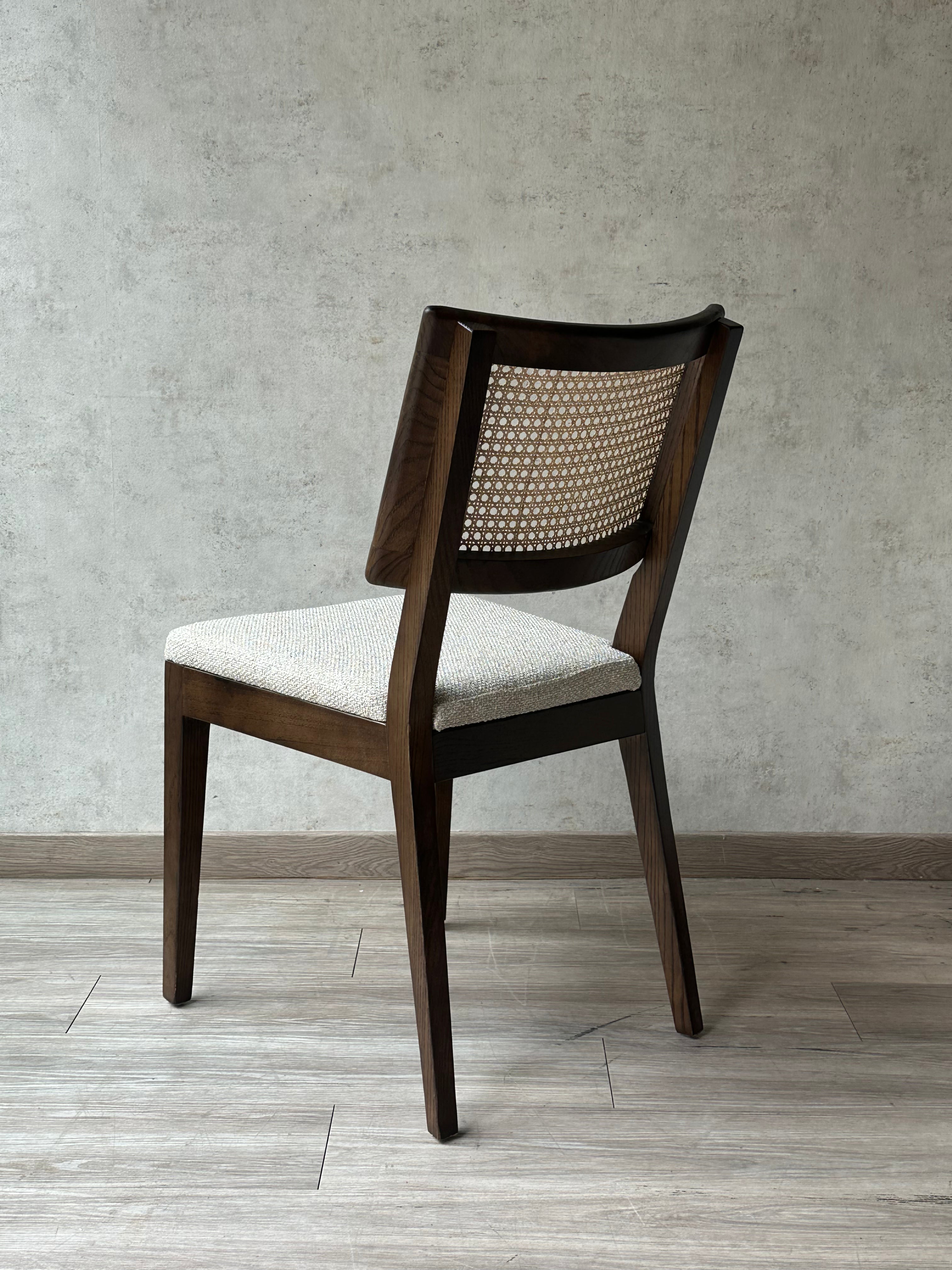 Silla Be Oak