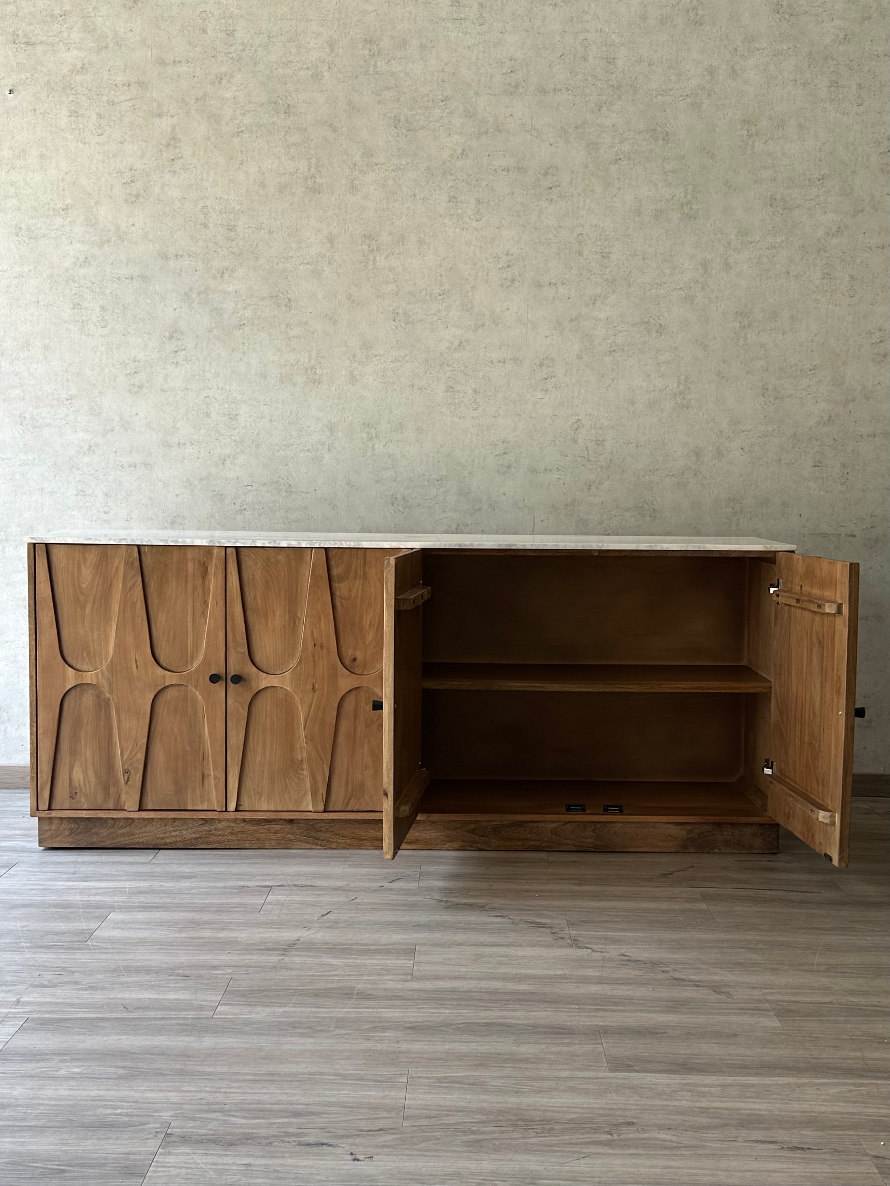 Cabinet Sónico