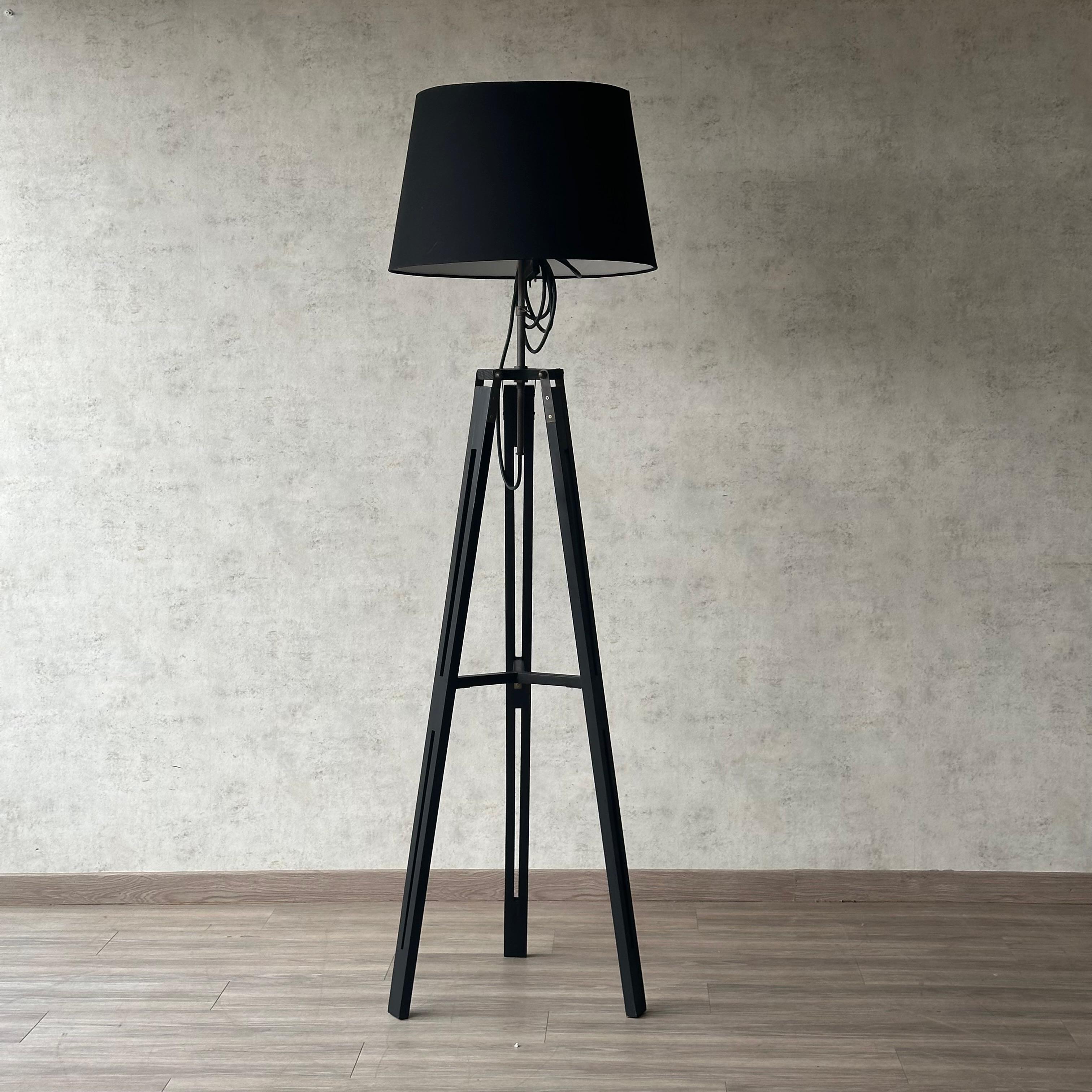 Lampara Tripode Madera