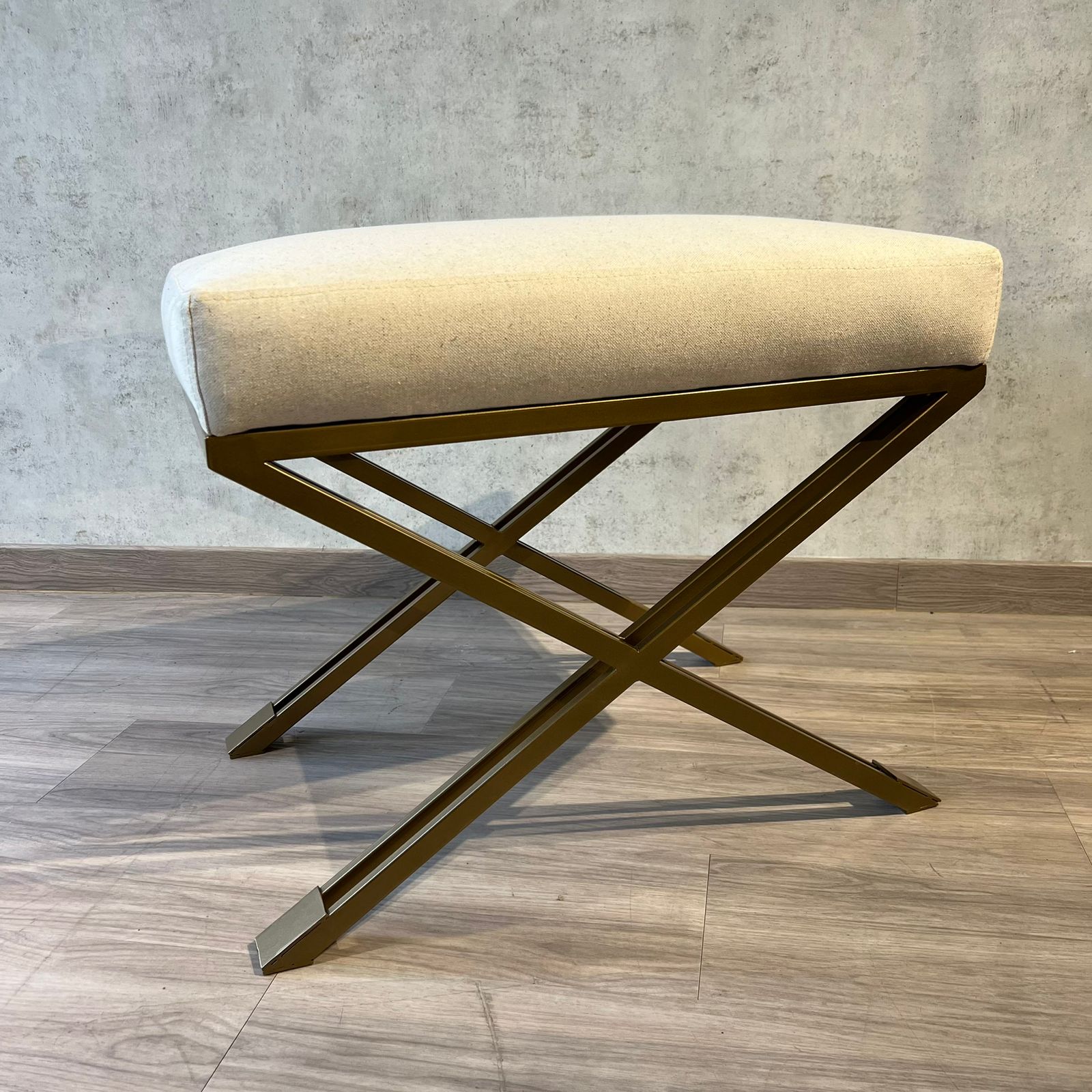 Banqueta cruceta 60 x 40