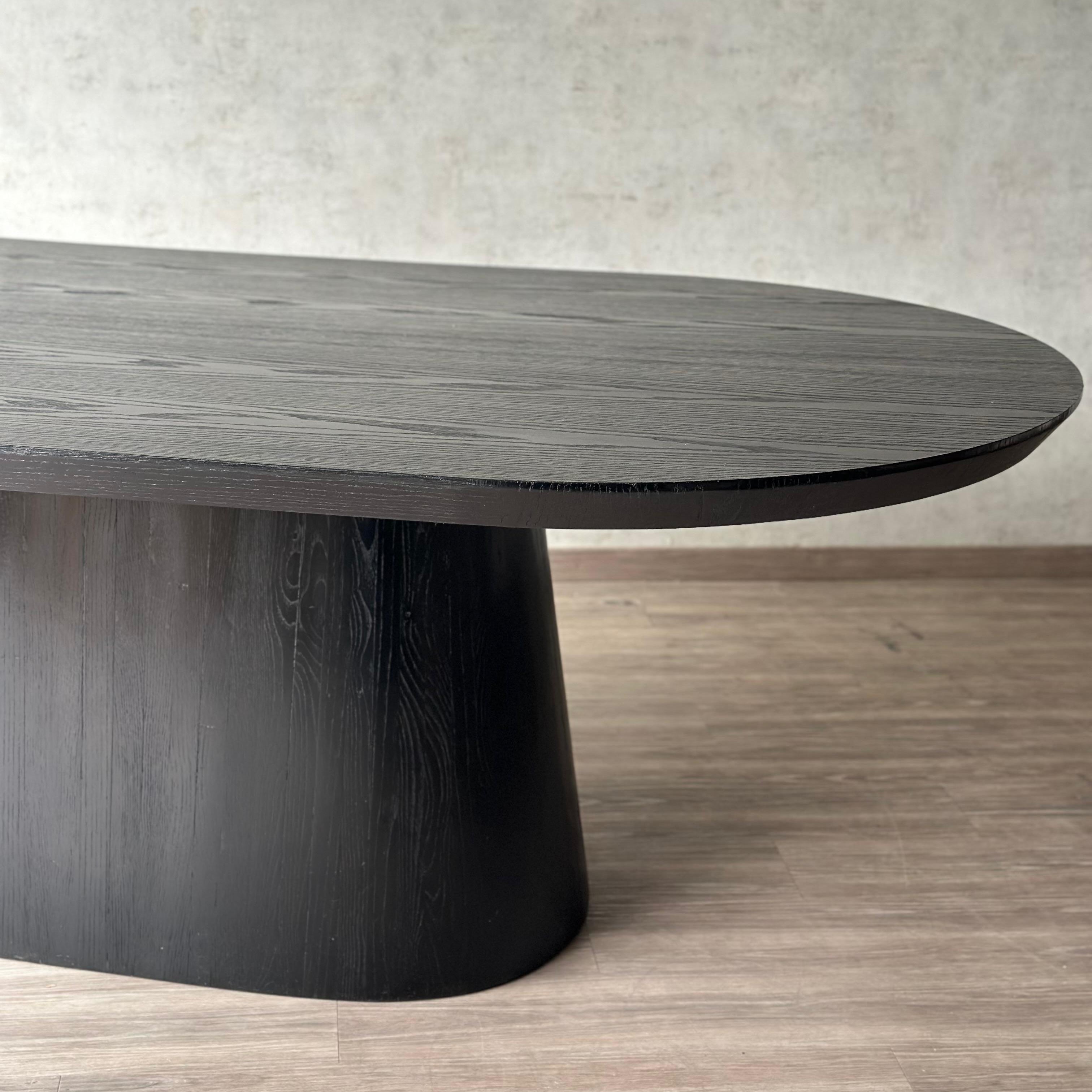 Mesa comedor Roberta