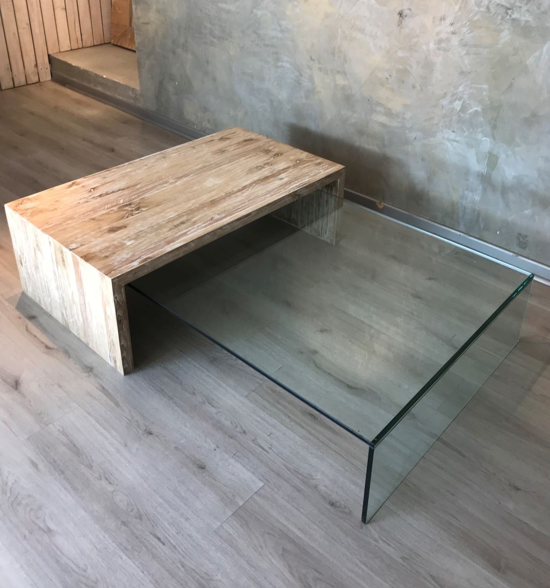 Mesa centro corchete invertido 150x120