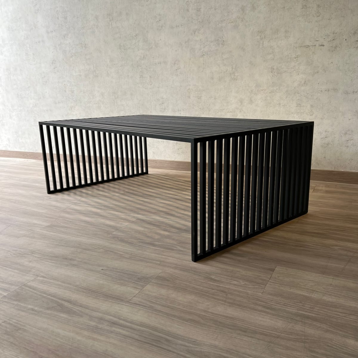 Corchete de metal 120x70x40cm