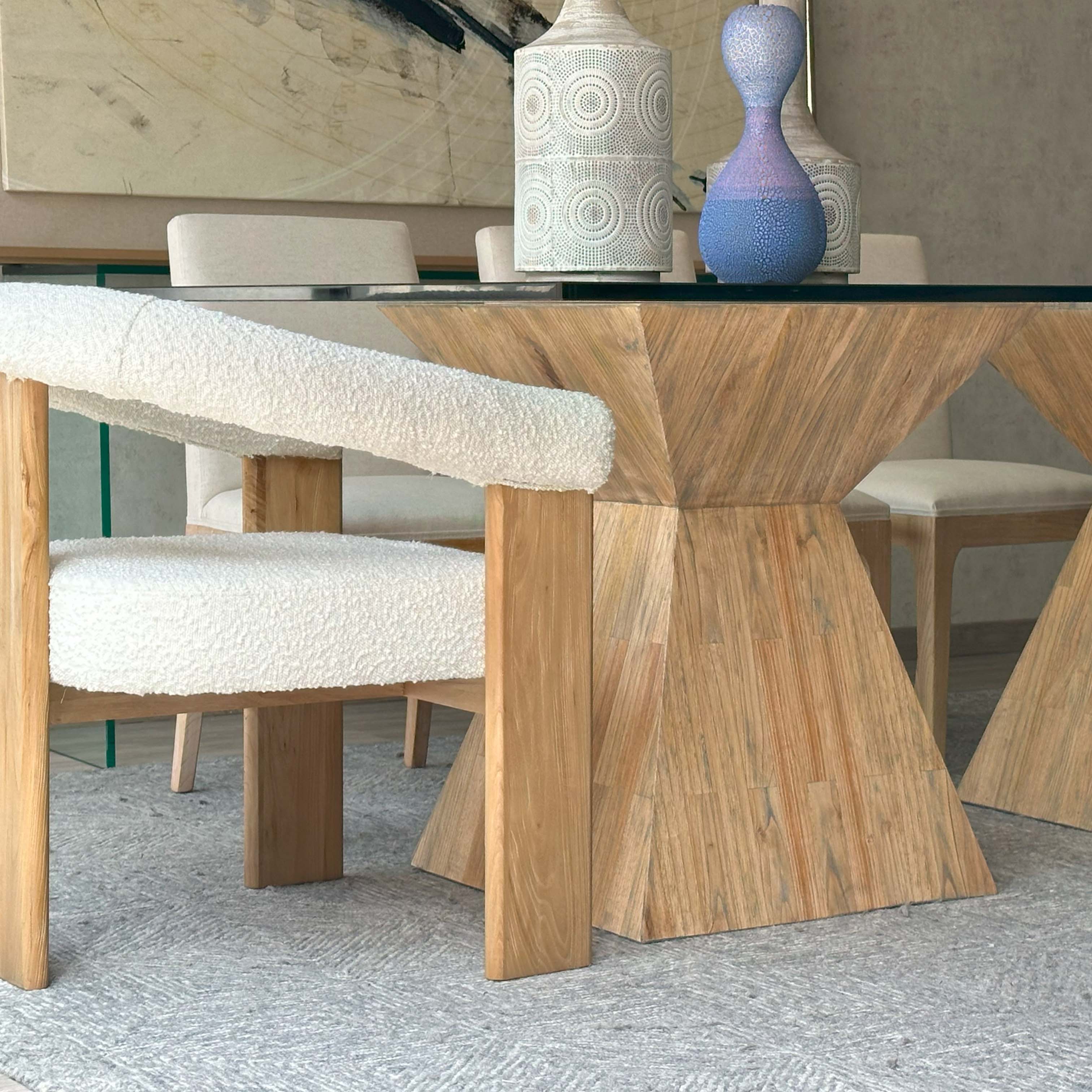 Mesa de comedor Plintos